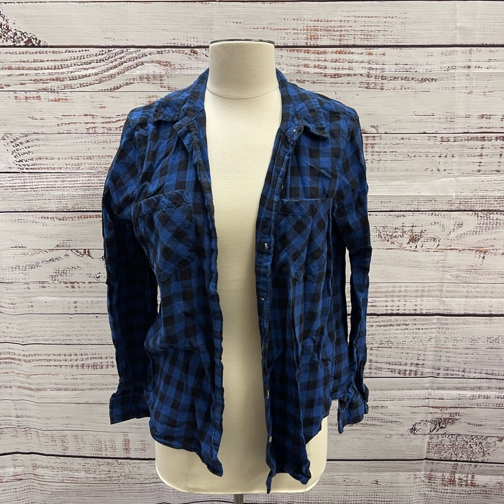 SO Blue Plaid Shirt Size L.